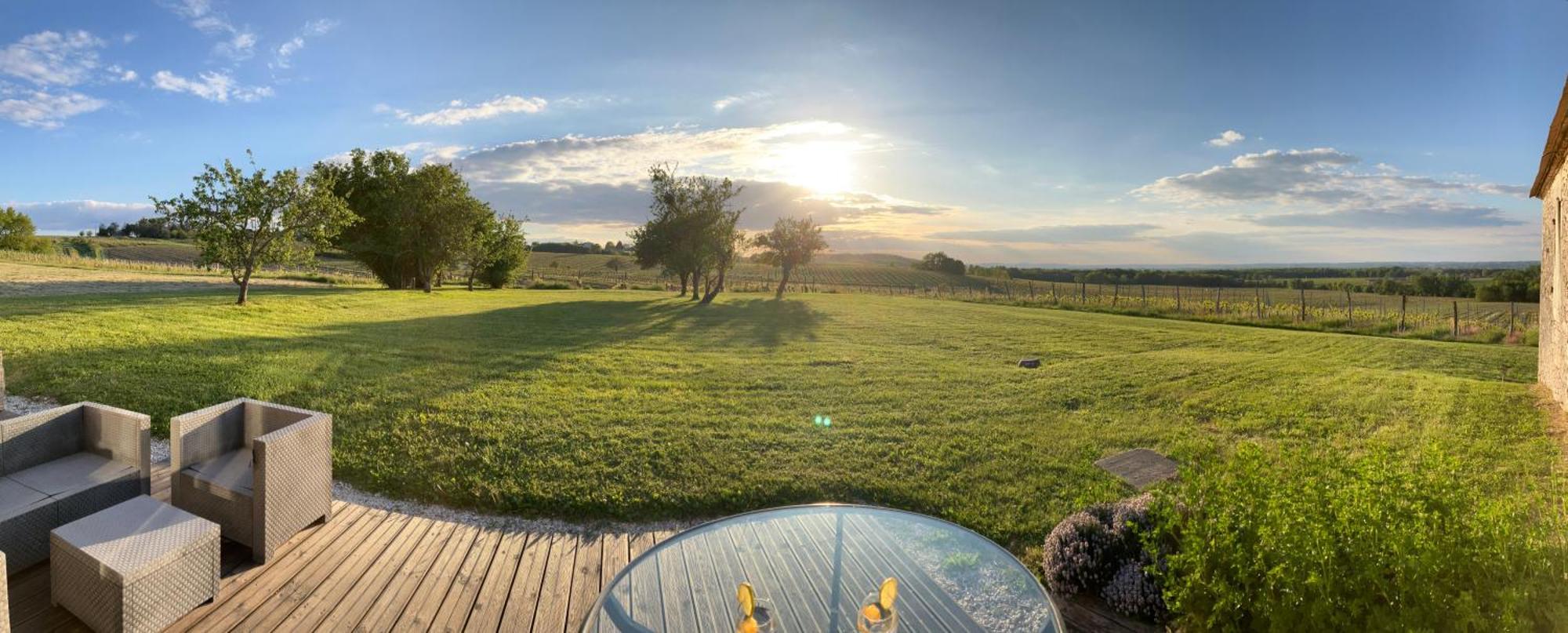 Perigourdine Avec Spa Et Vue Pomport Exteriér fotografie