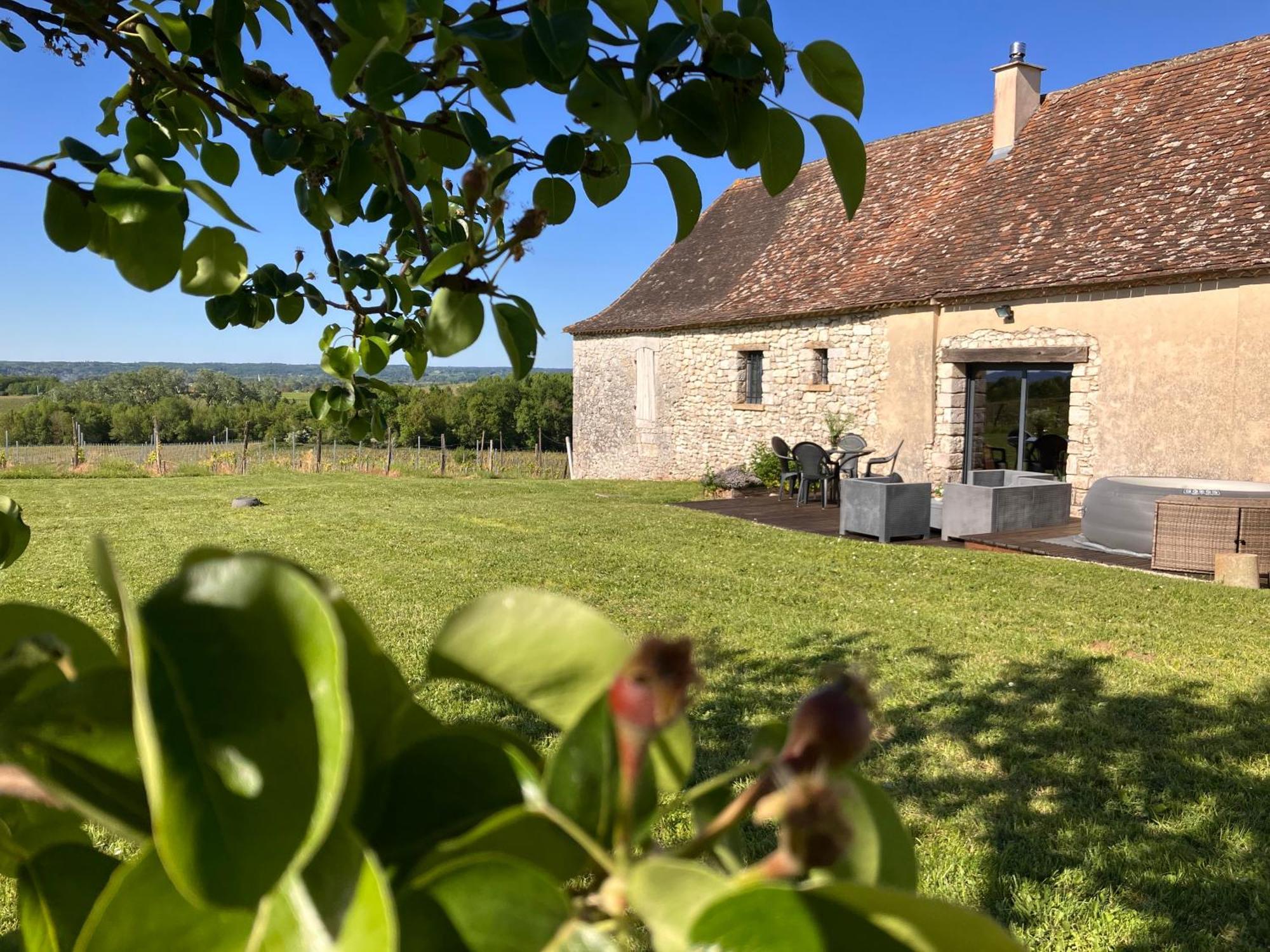 Perigourdine Avec Spa Et Vue Pomport Exteriér fotografie